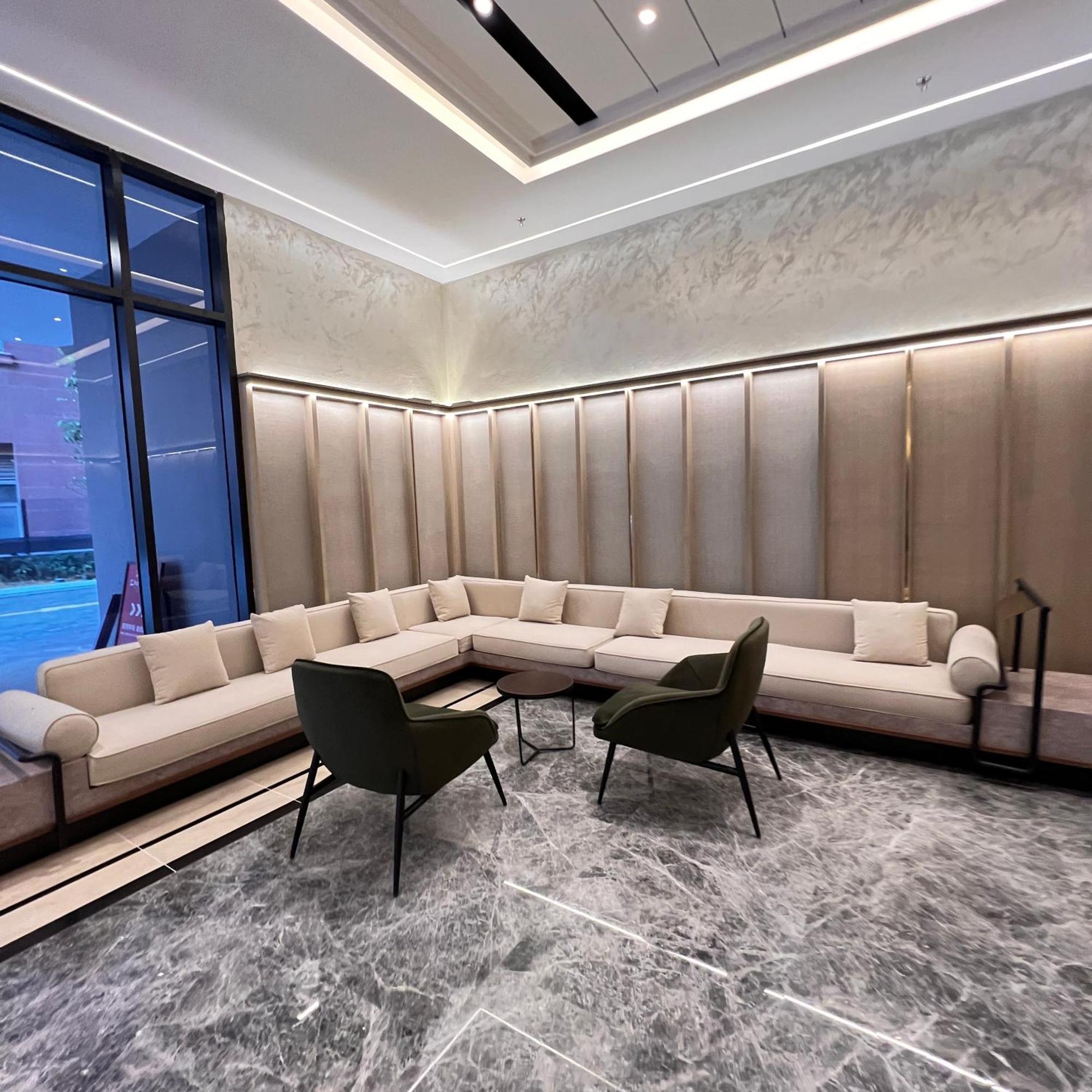 Agile Bukit Bintang Trx By Dormeo Destinations Apartment Куала Лумпур Екстериор снимка